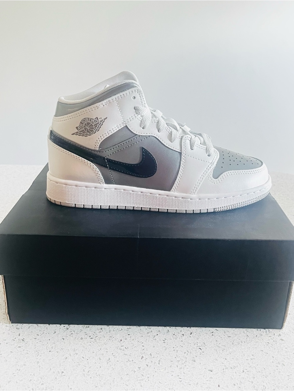 Big Kid’s Air Jordan 1 Mid SE High-Top Athletic Sneakers - White & Gray